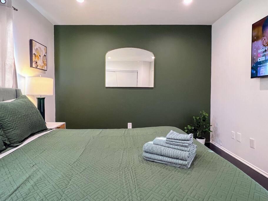 Hollywood Green Habitat Los Angeles Dış mekan fotoğraf